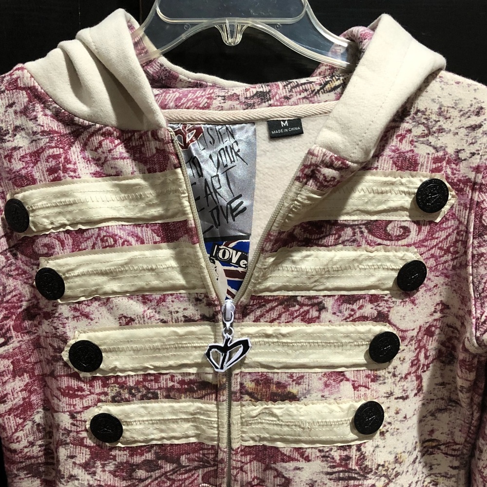 Womens’s Truth Soul Armor Hoodie Size M